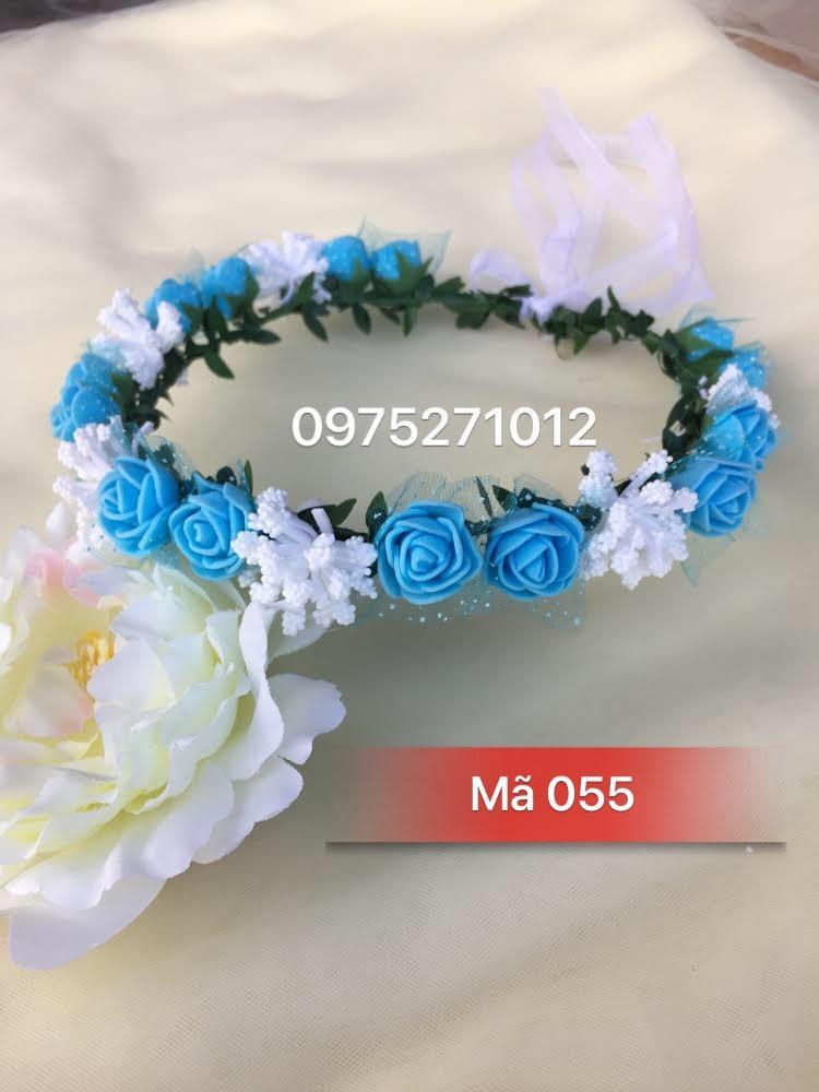 vòng hoa đội đầu