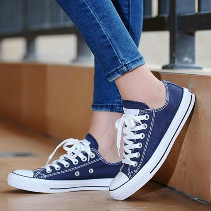 Giày Vải Nữ Sneaker CV Classic Cổ Thấp Xanh Đậm