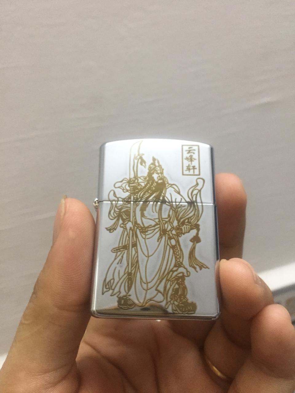 [HCM]Bật Lửa Zippo USA Hình Quang Công