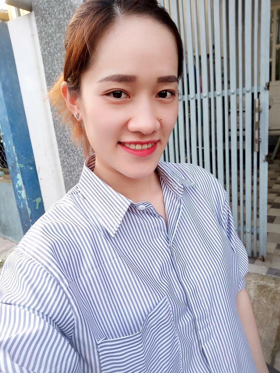 Áo sơ mi sọc oversize xám đen