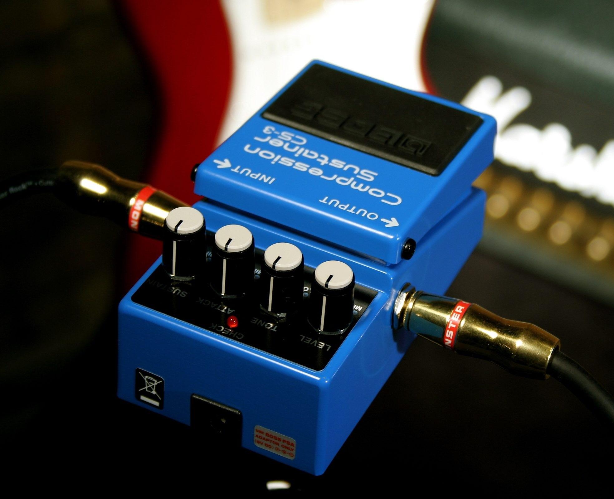 Fuzz Cục dành cho Guitar Điện  Boss CS-3