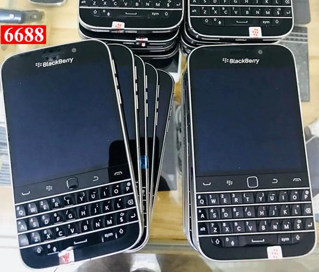BlackBerry Classic (Q20)