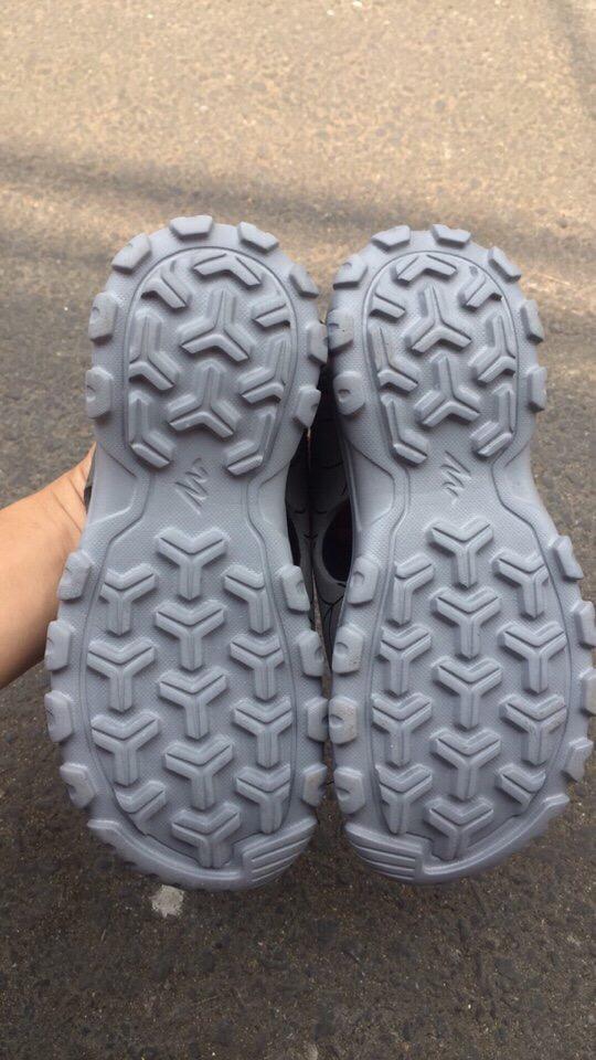 Sandal xốp cho bé trai (Đỏ viền đen)