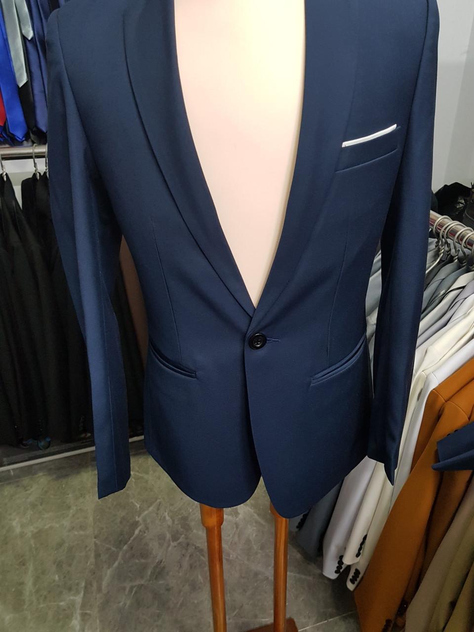 Áo vest nam form ôm body mềm mịn màu xanh đen