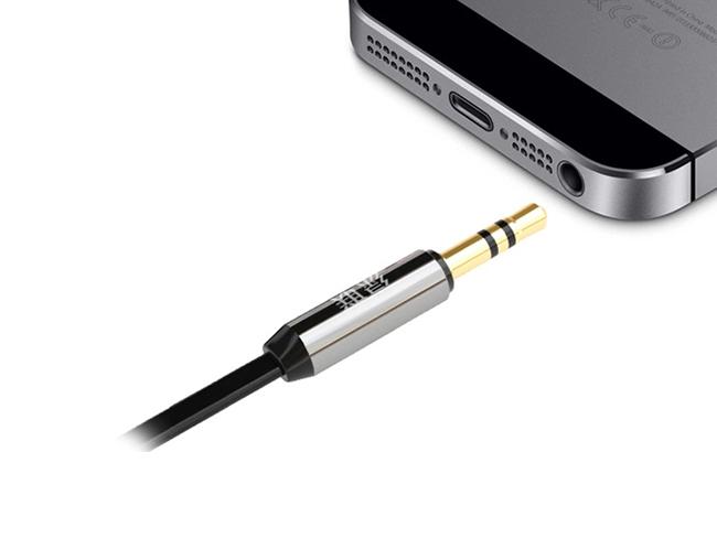 Cáp Audio 3.5mm 3M Ugreen 10730