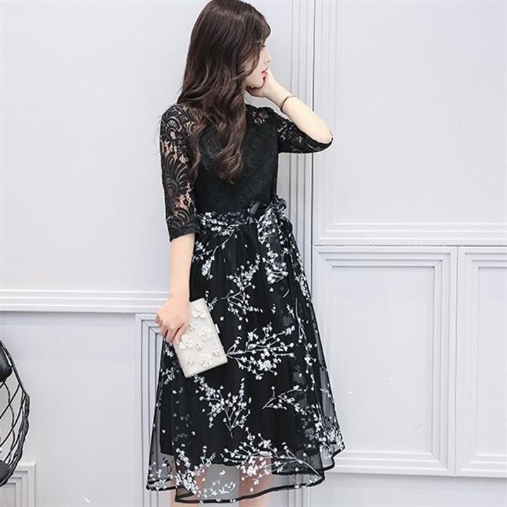 Đầm Ren Hoa Phối Nơ - New Thoi Trang
