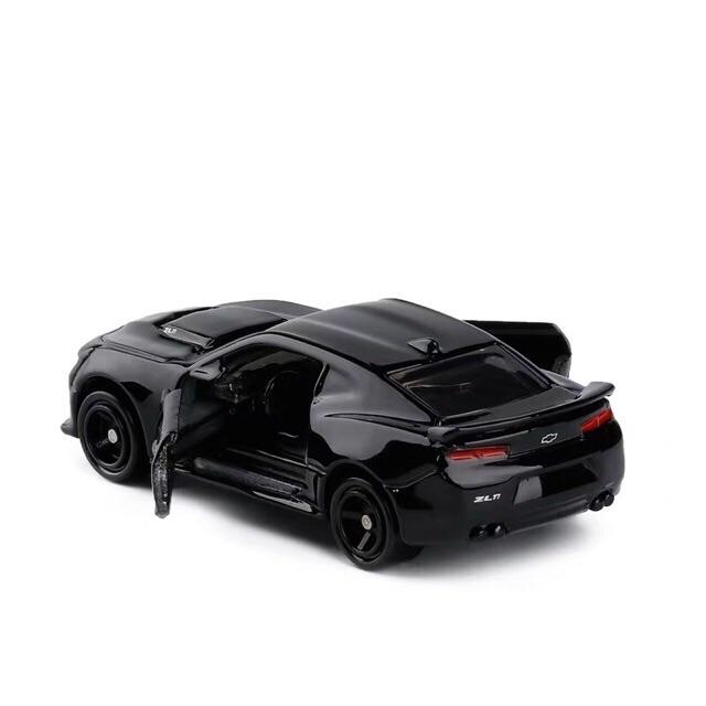 Xe mô hình Tomica Chevorolet Camaro