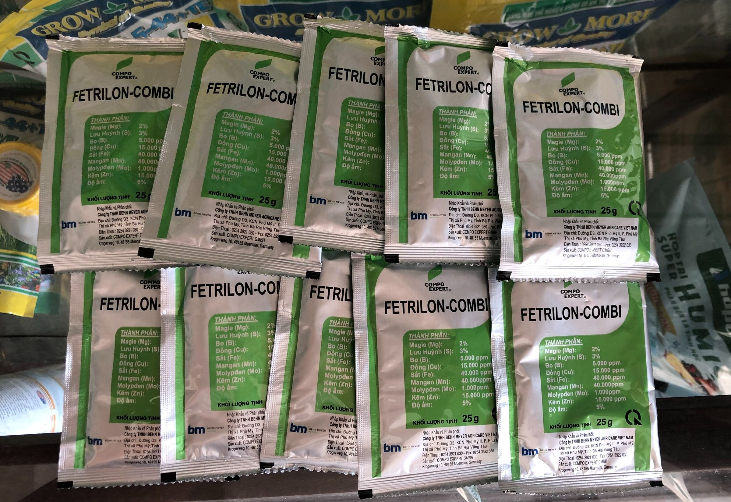 Dinh dưỡng qua lá Fetrilon Combi (25g/gói)