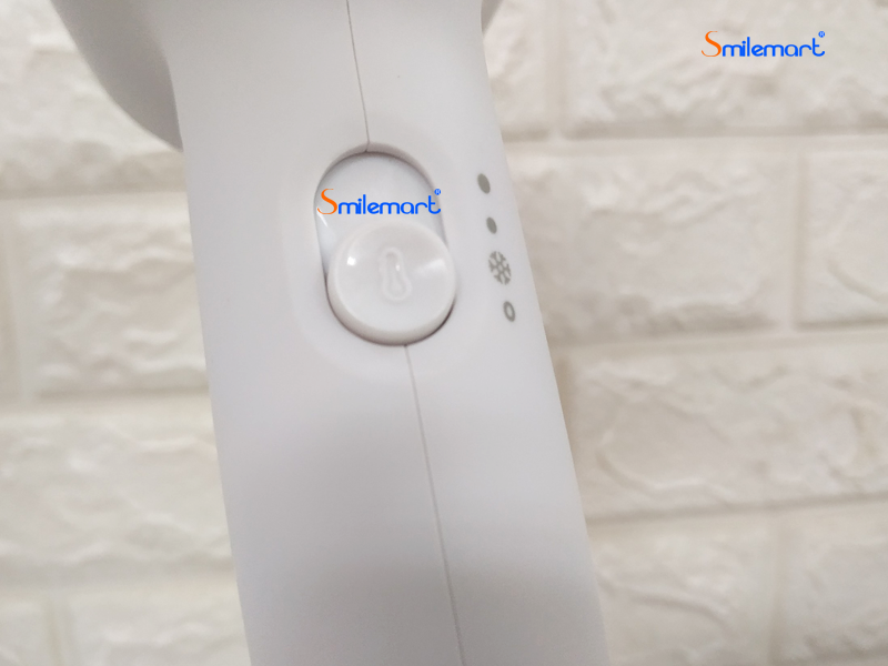 Máy sấy tóc Philips BHD300/10