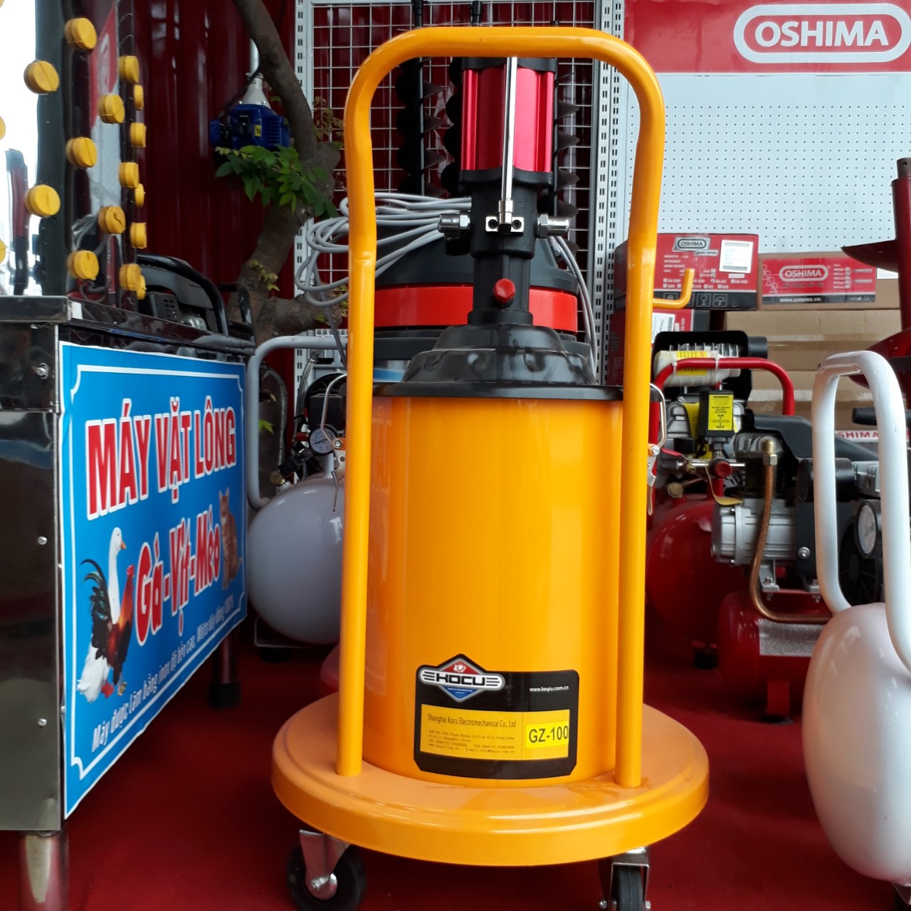 Máy bơm mỡ nén khí Kocu GZ8 - 12 lít