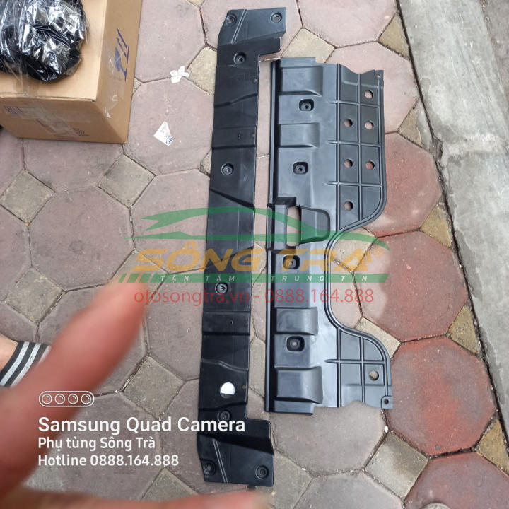 CHẮN BÙN GẦM KIA CARENS. GIÁ 1 MIẾNG