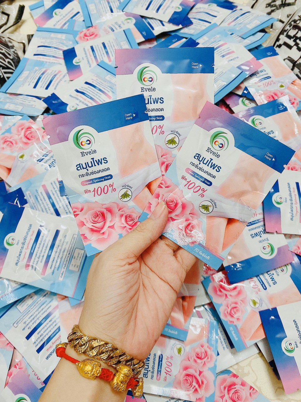 🎀🎀viên đặt se khít âm đạo mẫu mới