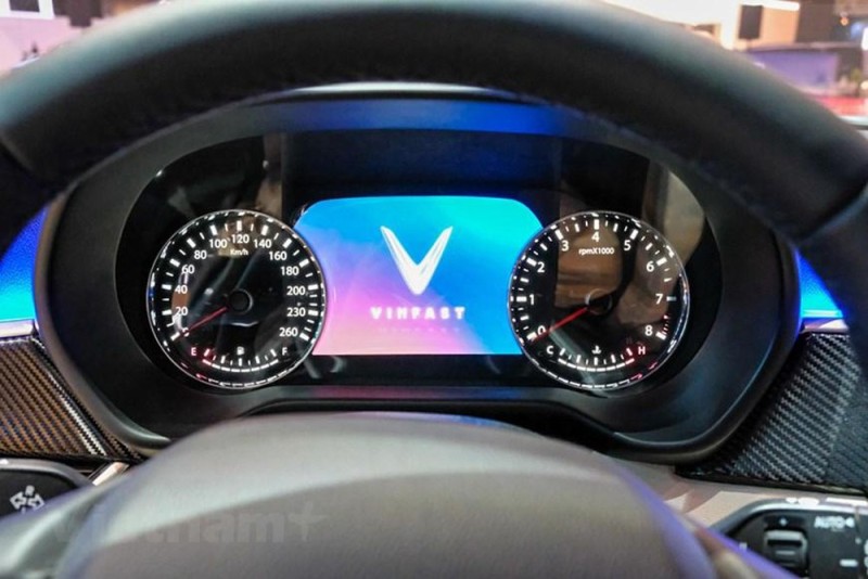 VINFAST LUX A/SA: Miếng dán PPF màn đồng hồ congtomet