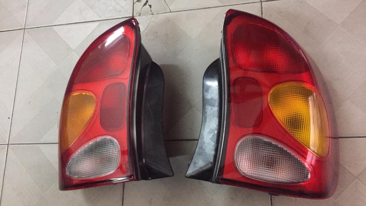Đèn hậu Daewoo Lanos