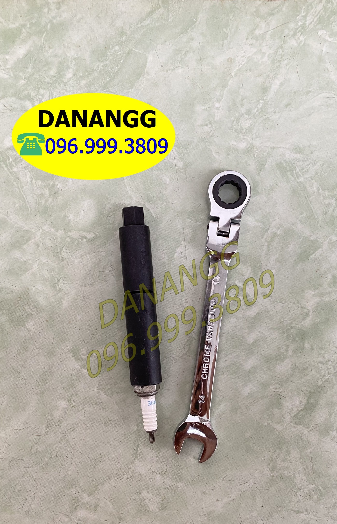 Tuýp bugi đa năng xe máy 16 cờ lê gặp mở bugi winer
