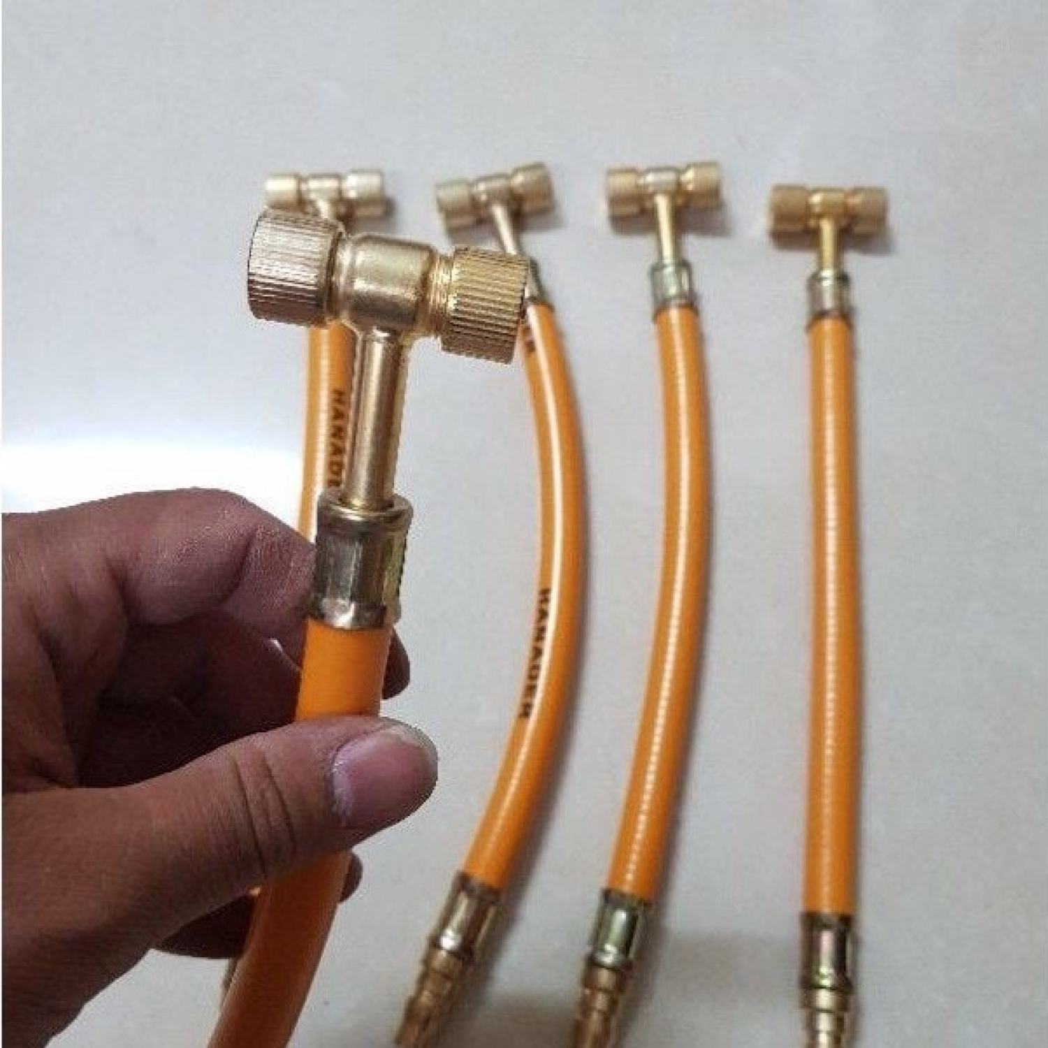 Đầu vòi bơm xe máy , xe đạp