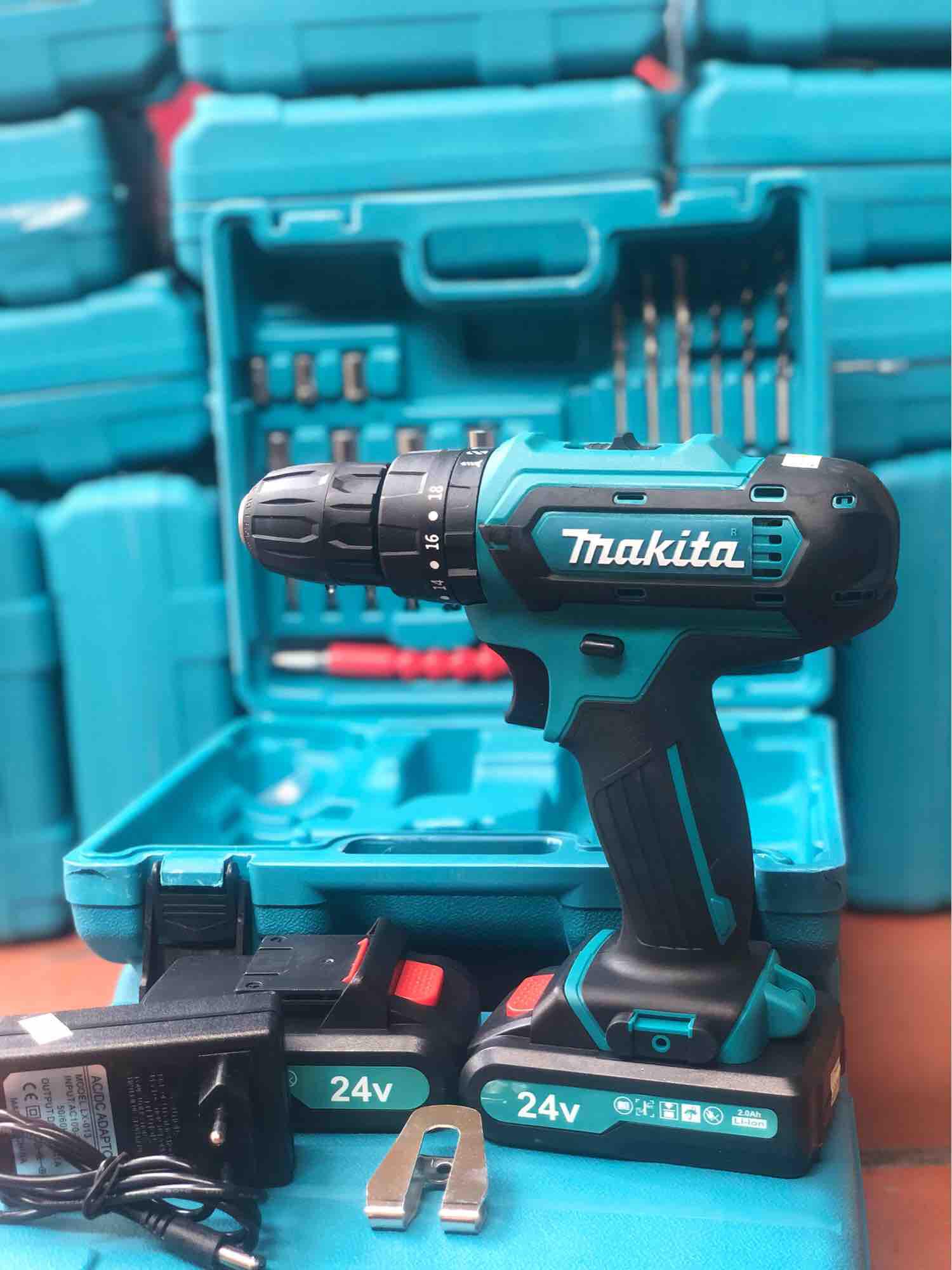 Khoan pin MKT 24v có búa(có đồ)