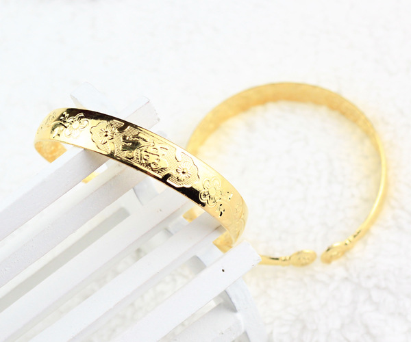 Thanh Lý - Lắc Tay  nữ mạ vàng 18K