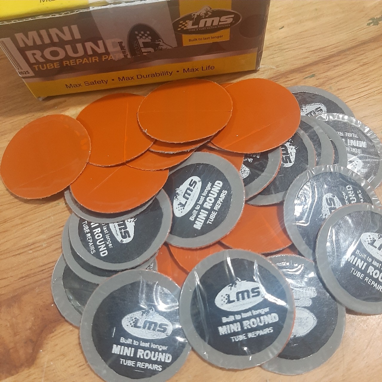 Hộp 50 miếng vá số 10 Ấn Độ LMS TC35 (35mm)
