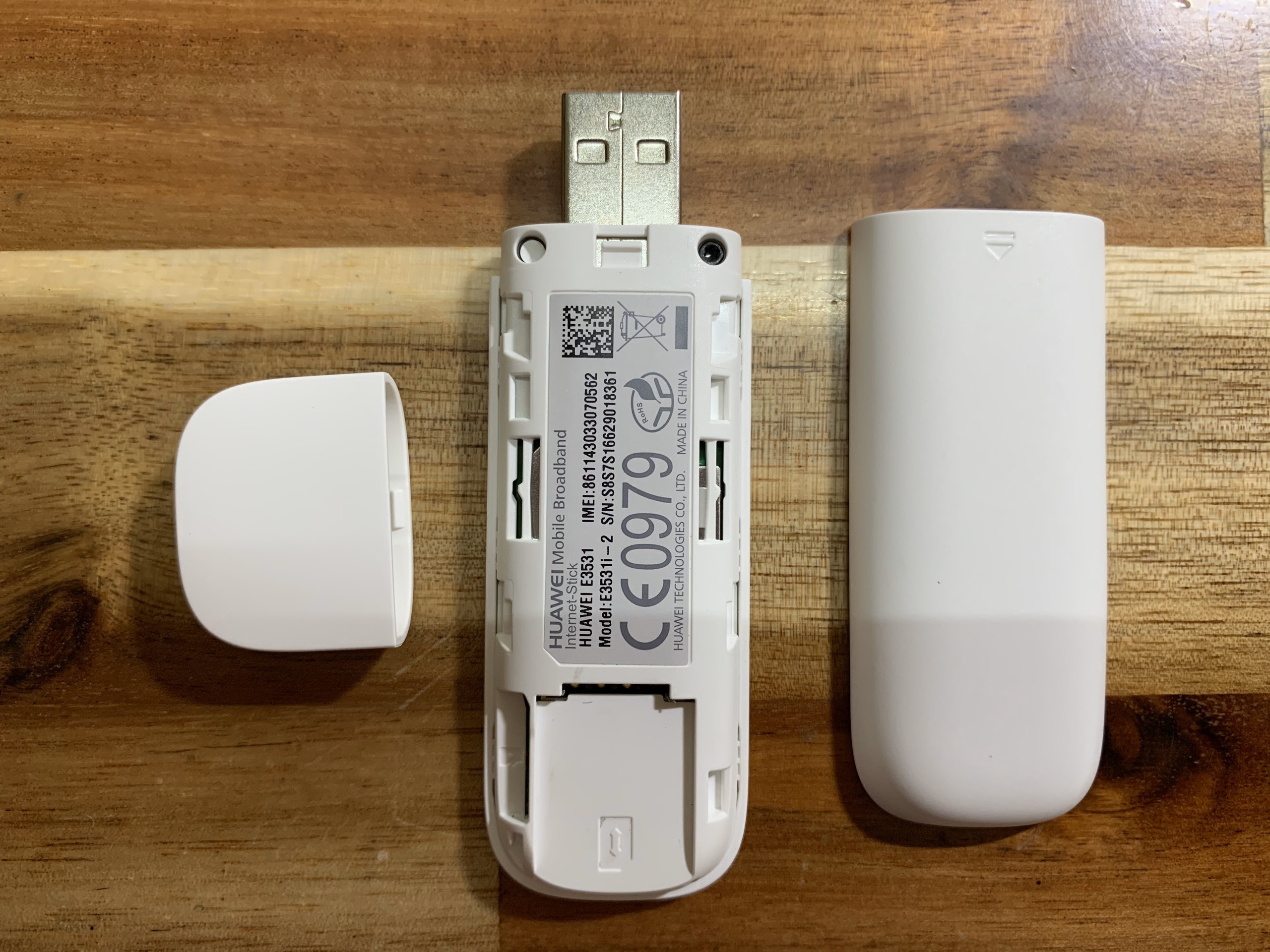 [HCM]Usb Dcom 3G Huawei E3531 216Mb Đổi IP Mạng Nhanh Hỗ Trợ Đa Mạng (Trắng)