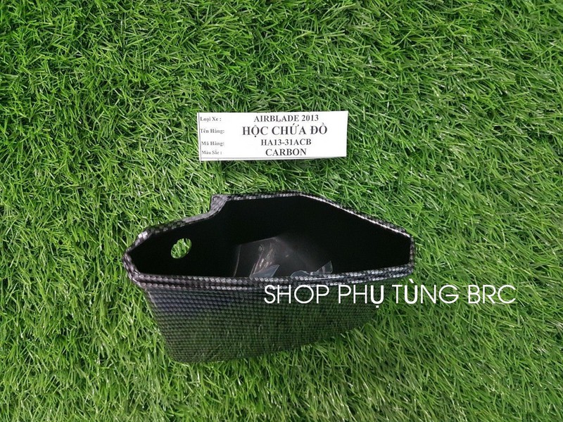 Hộp đựng đồ xe AIR BLADE 2013 - 2015 ( có 3 màu: màu cacbon, màu đen và màu khói trong)