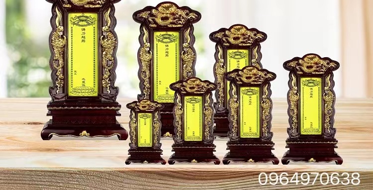 Bài vị thờ cúng gia tiên