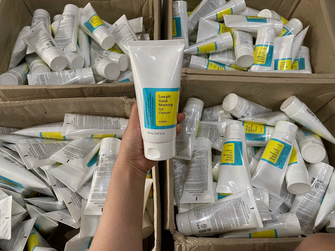Sữa Rửa Mặt Dạng Gel Cosrx Low PH Good Morning