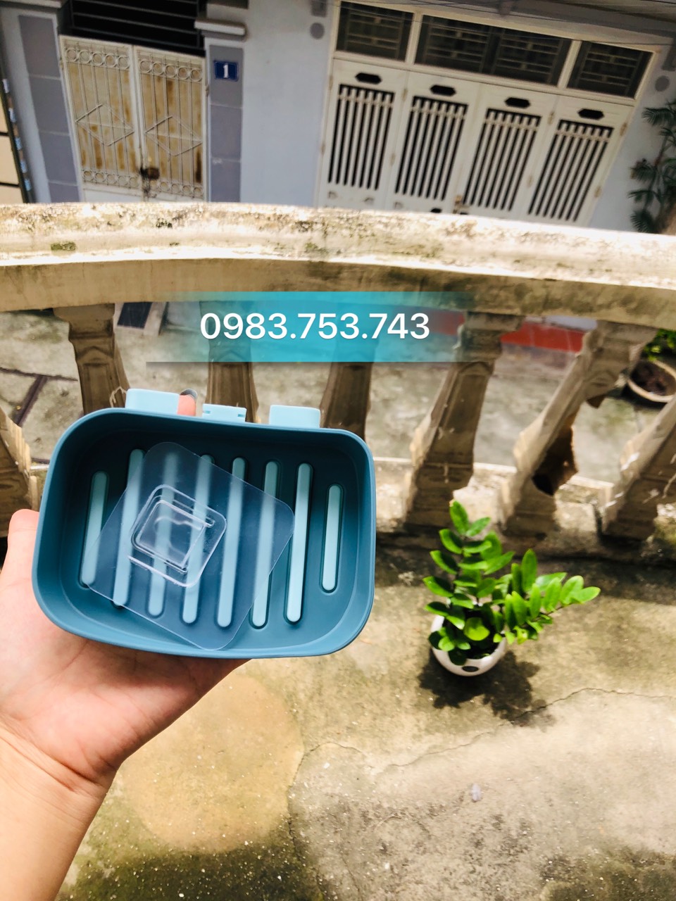 Khay đựng xà bông 2 lớp cao cấp dán tường