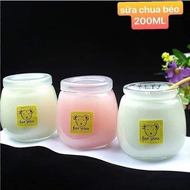 Hũ thủy tinh 200ml có nắp đậy
