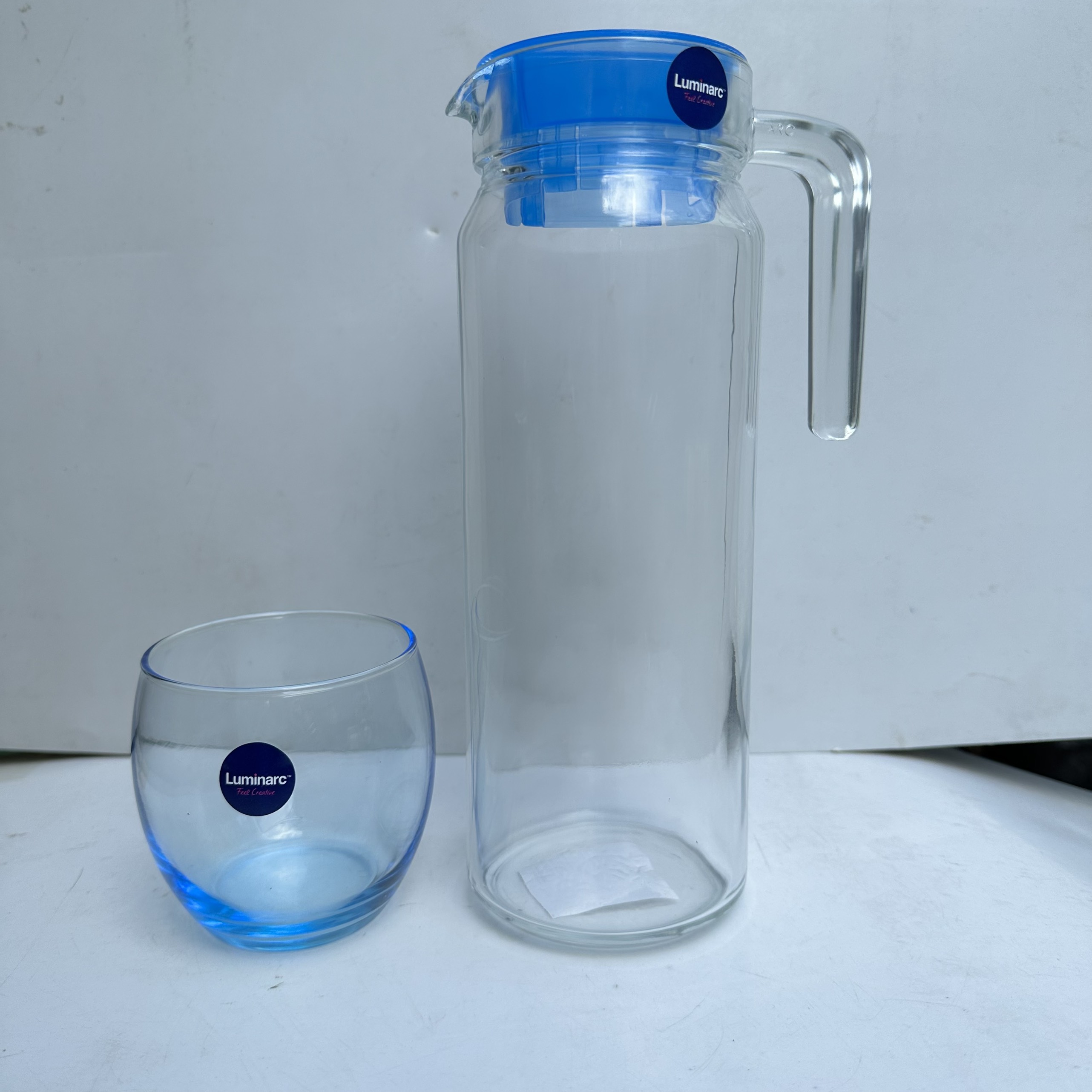 Bộ 1 bình 1.1l và 1 ly thủy tinh Luminarc