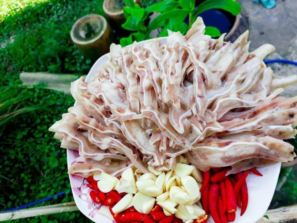Tai heo ngâm giấm (1kg tai)