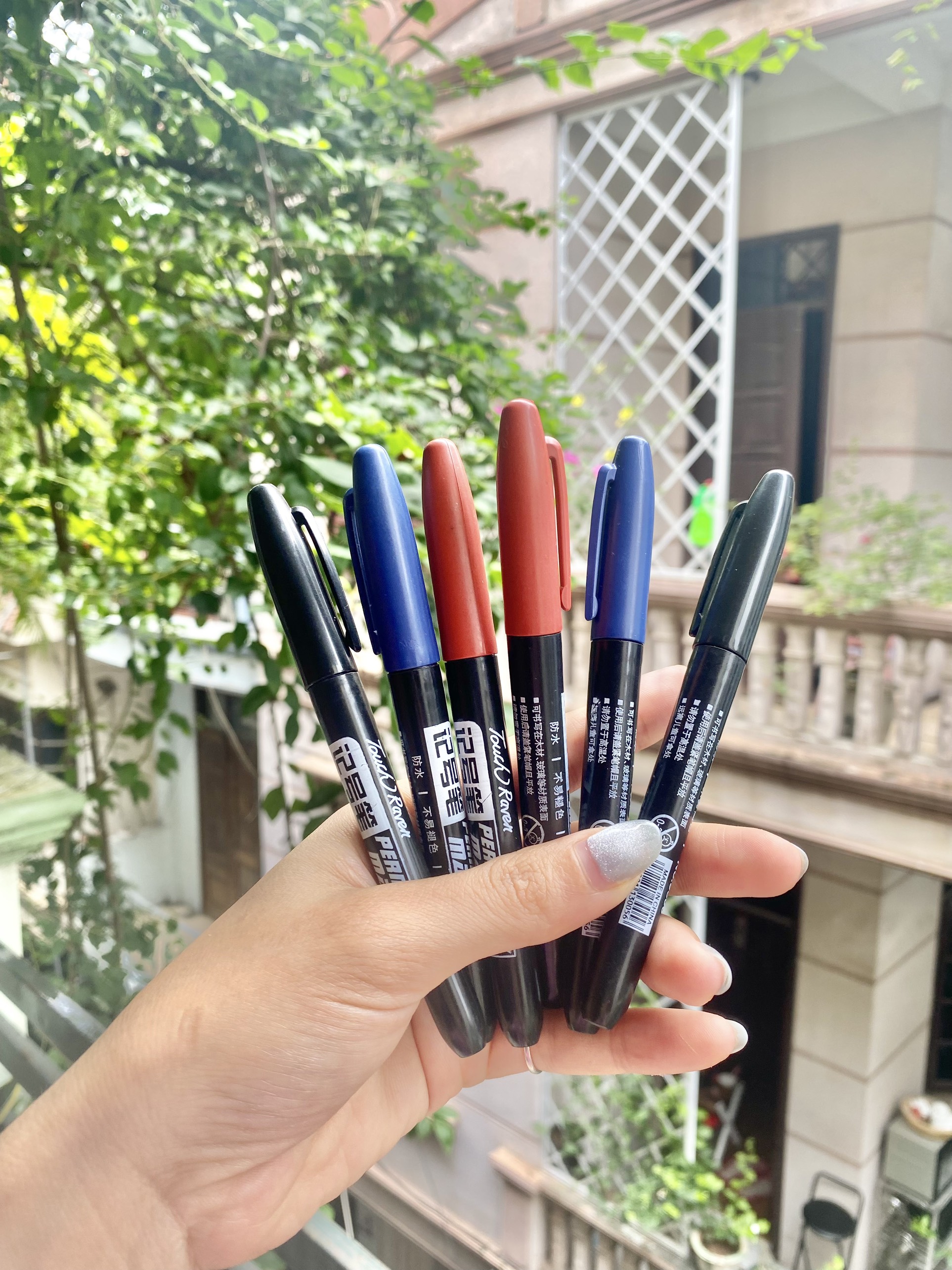 Bút lông dầu, bút dạ nước đánh đánh dấu