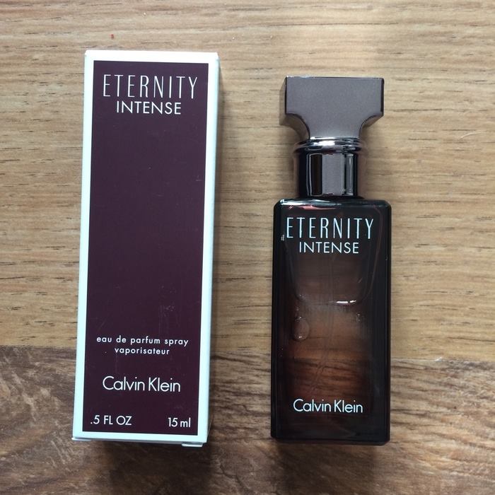 Nước hoa nữ Calvin Klein Eternity Intense EDP 15ml