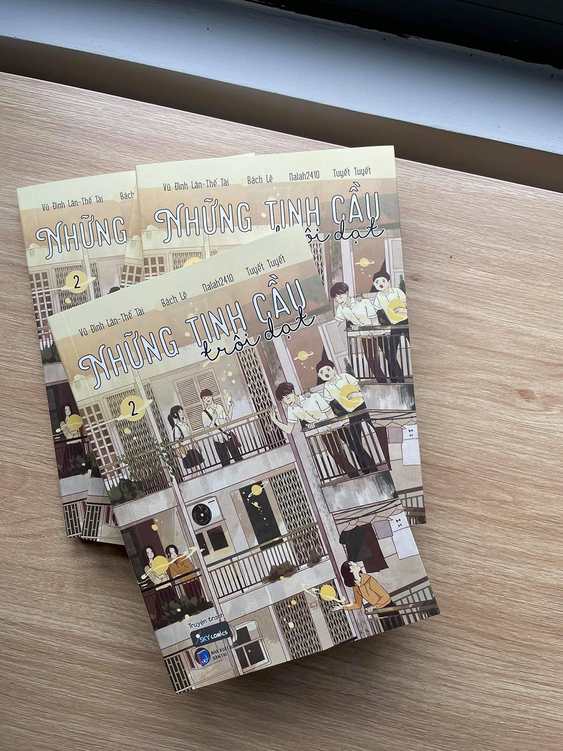 Fahasa - Những Tinh Cầu Trôi Dạt - Tập 2