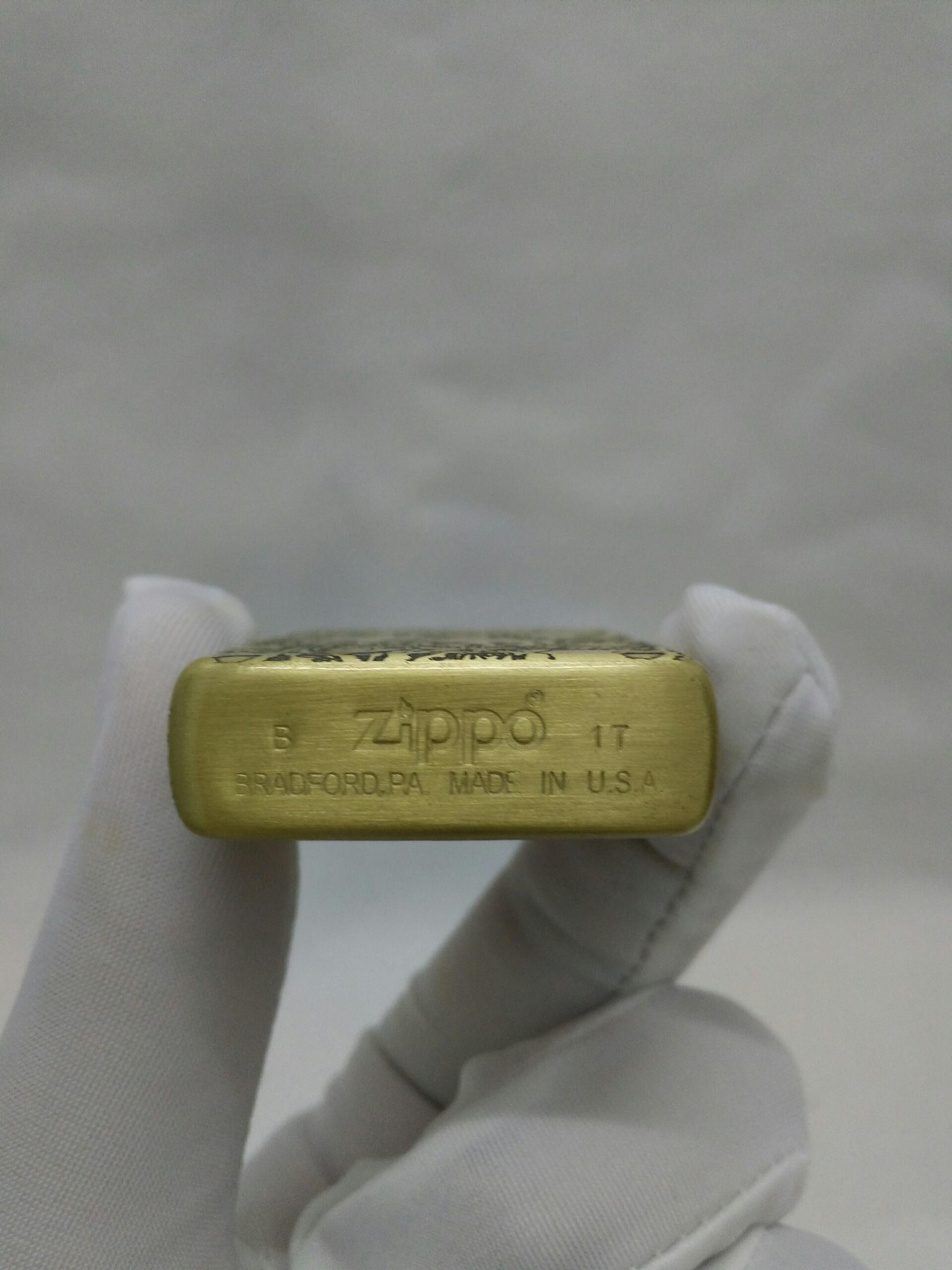[HCM]Bật Lửa Zippo USA Họa Tiết Đầu Lâu - Ruột Vàng