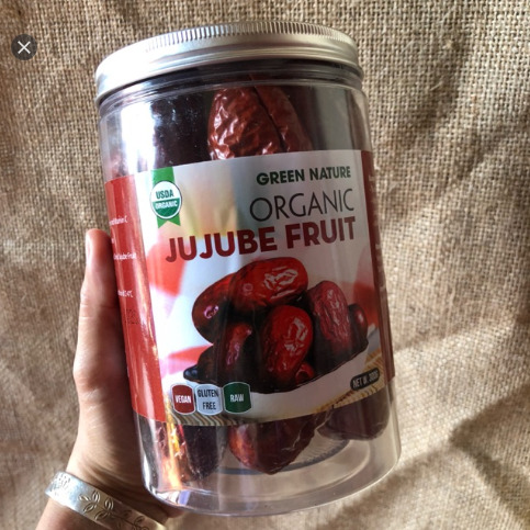 Táo đỏ hữu cơ Green Nature 300g ( size loại 1, 12-14g/ trái )