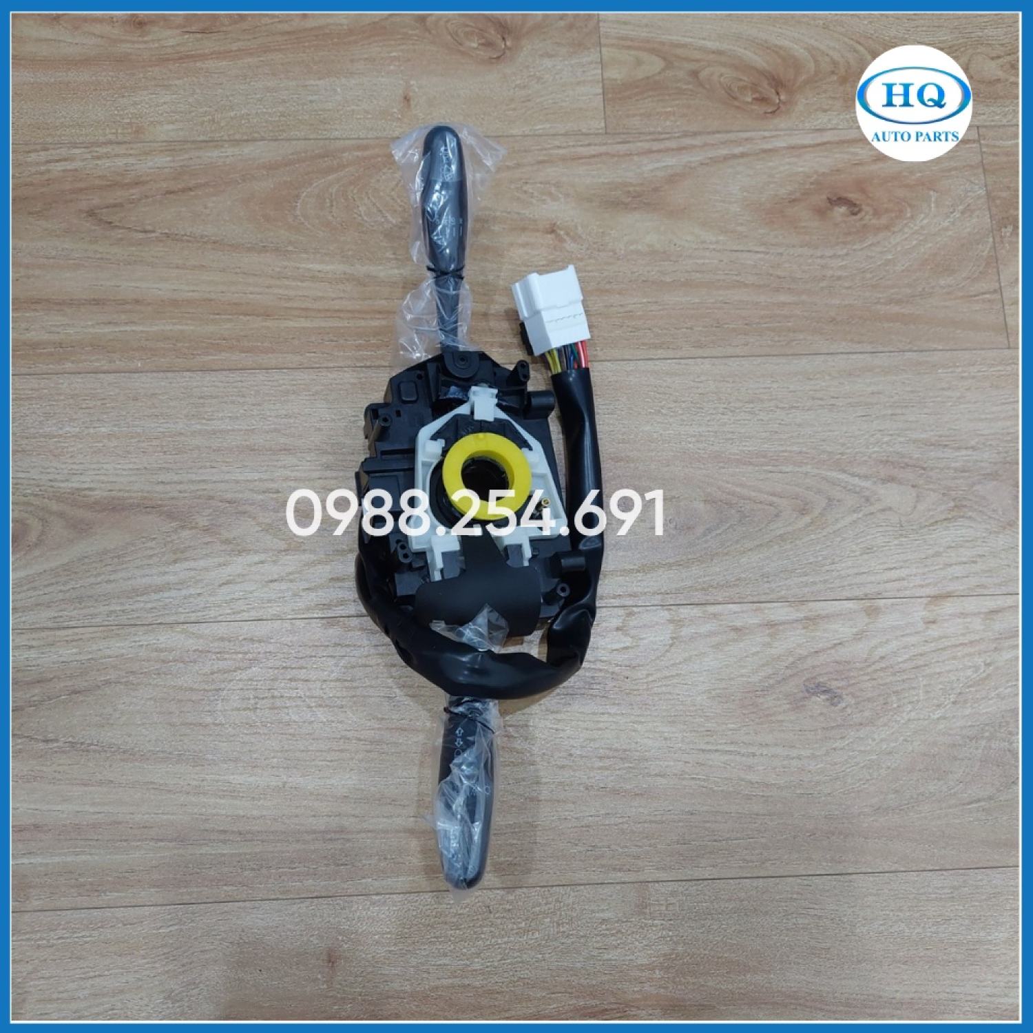 Công tắc pha cốt xe Dongben tải 870kg, SYM T880, Sym V5