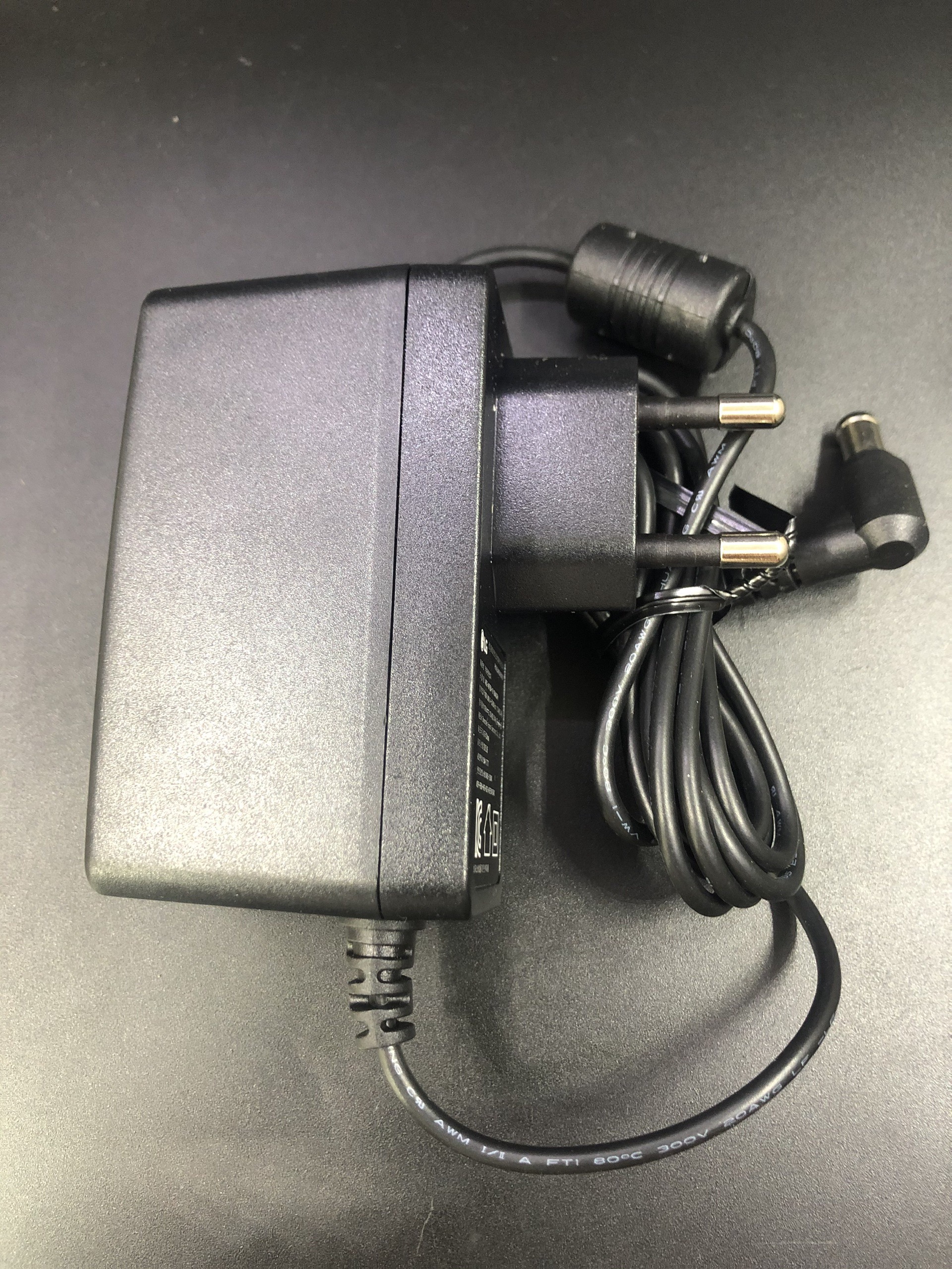 Adapter Nguồn Màn Hình LG 19V 2.1A