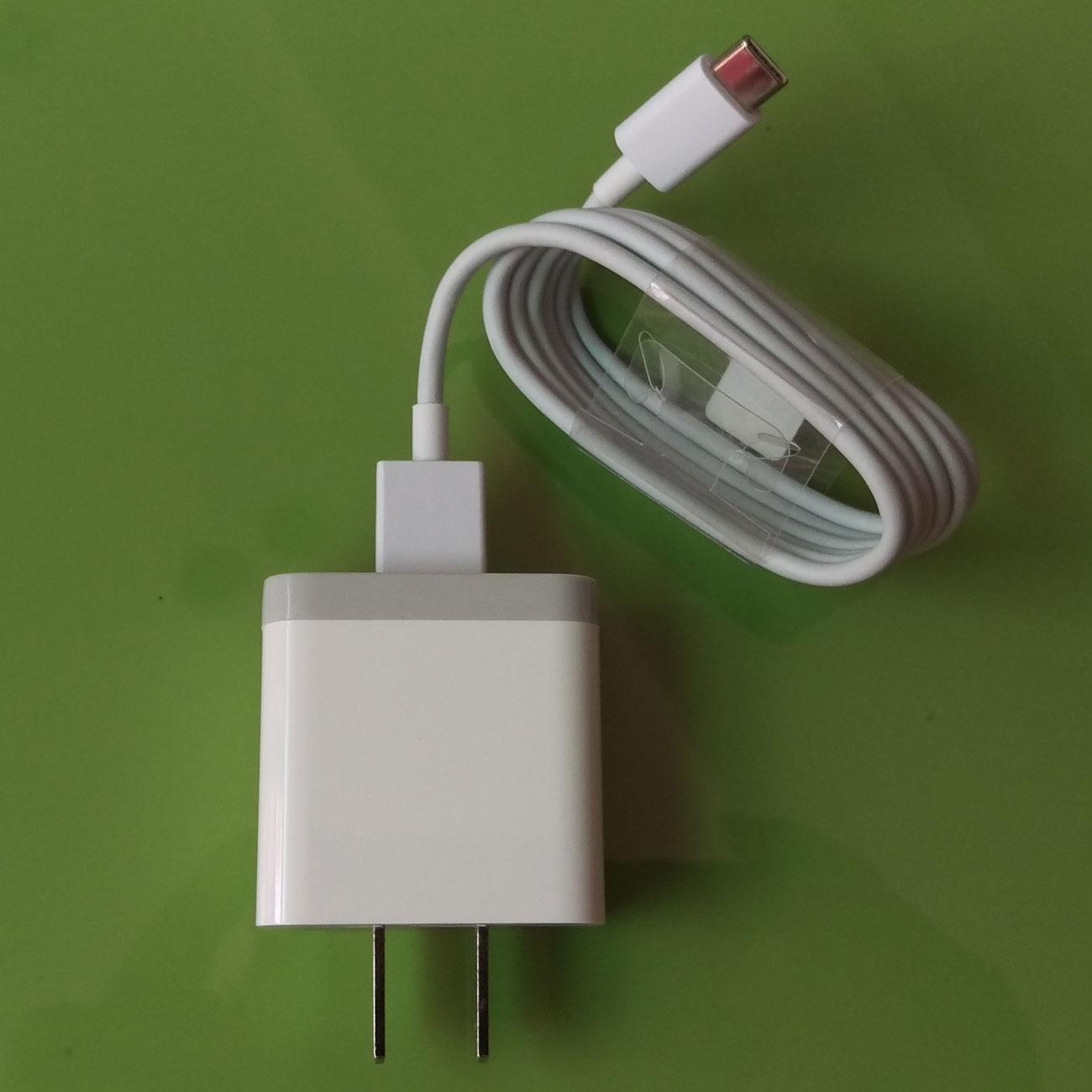 Bộ sạc nhanh Xiaomi Quick Charge 3.0 dung cho xiaomi MI A1;MAX 2;MIX;MI MIX 2;MI NOTE 2;MI NOTE 3;MI 6;REDMI PRO 2;REDMI PRO;MI4C;MI5;MI5S PLUS;MI5S [ Trắng ] - Củ sạc nhanh Xiaomi và cáp type C