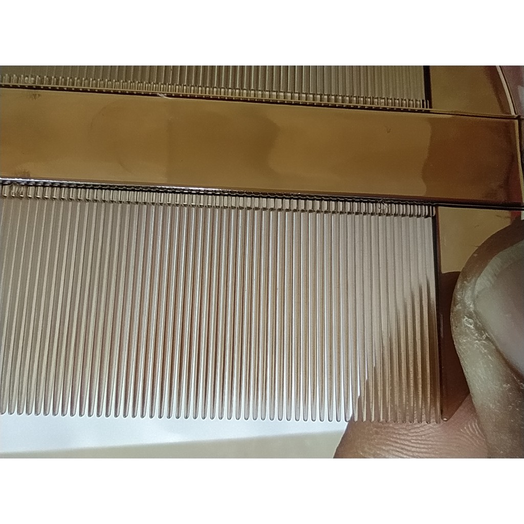 [HCM]2 LƯỢC CHẢI CHÍ LƯỢC CHẢI CHẤY CHO BÉ