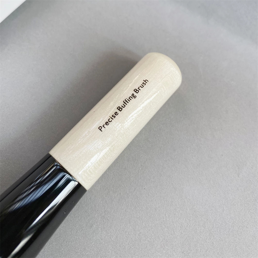 Cọ Trang Điểm Đa Năng Bobbi Brown Precise Buffing Brush