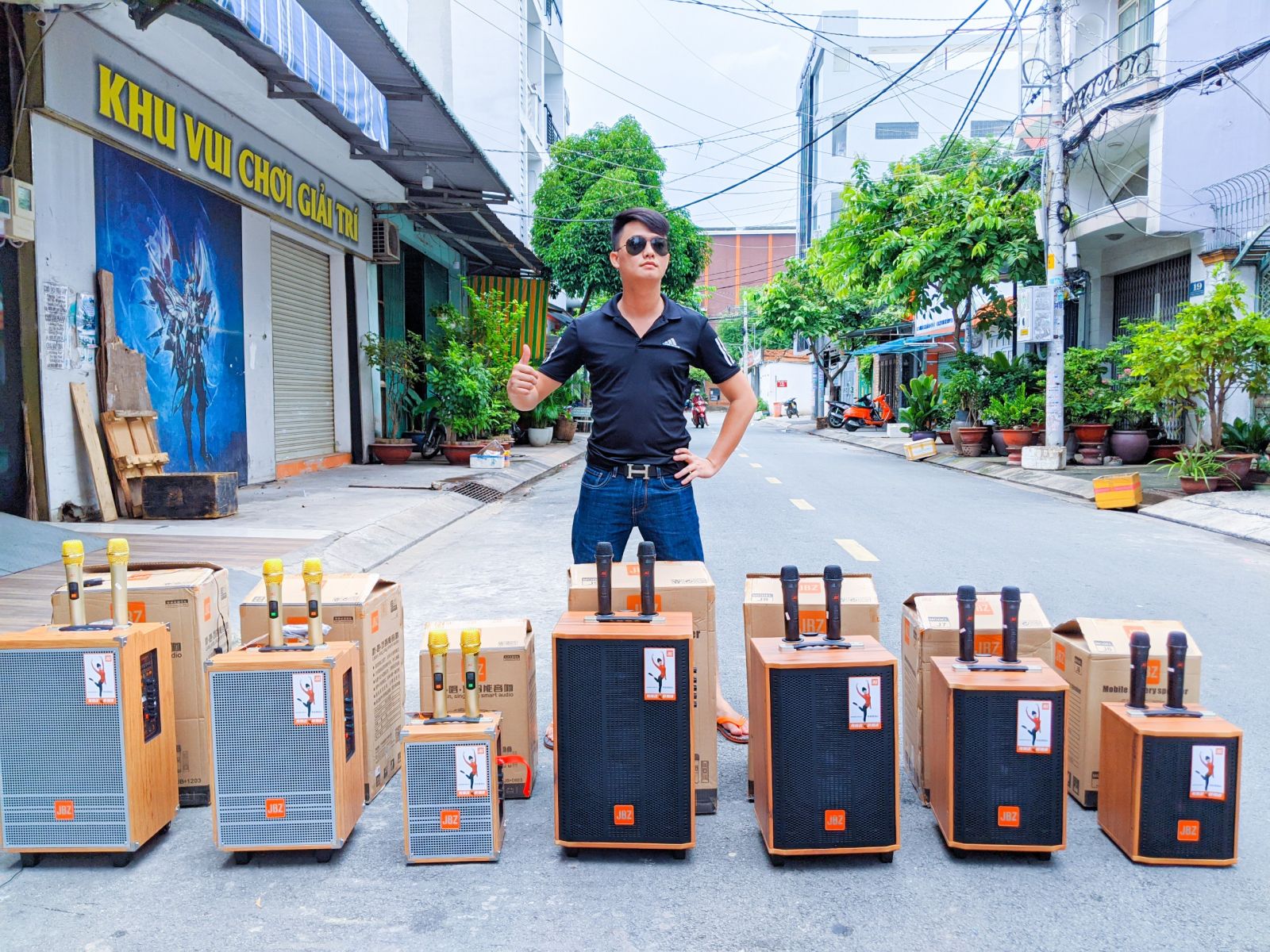 Loa Kéo JBZ 0603 Mẫu Mới, Mic Vàng Không Dây 2 Mic Hát Song Ca