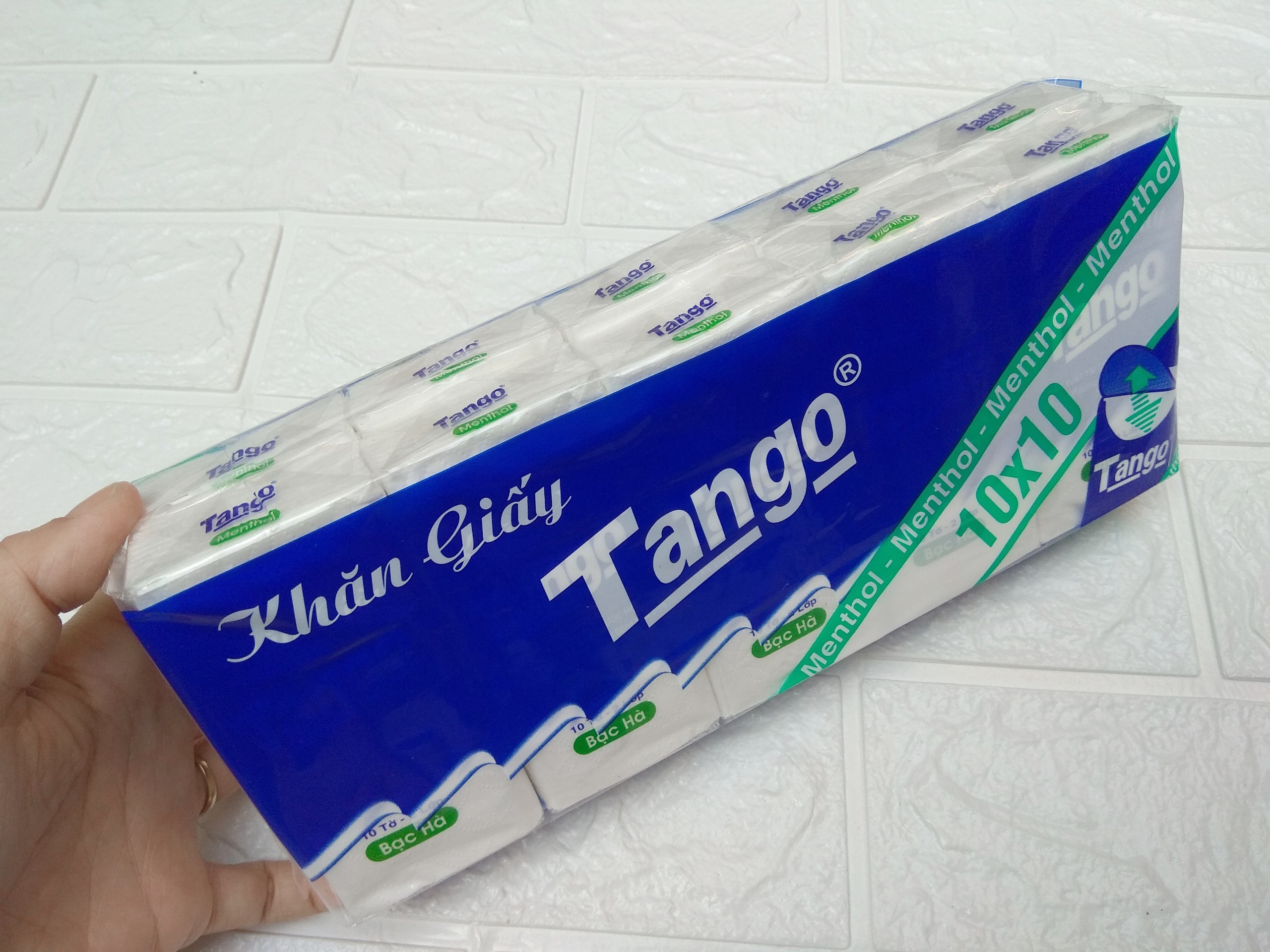 Lốc (10 gói) Khăn Giấy Bỏ Túi Tango