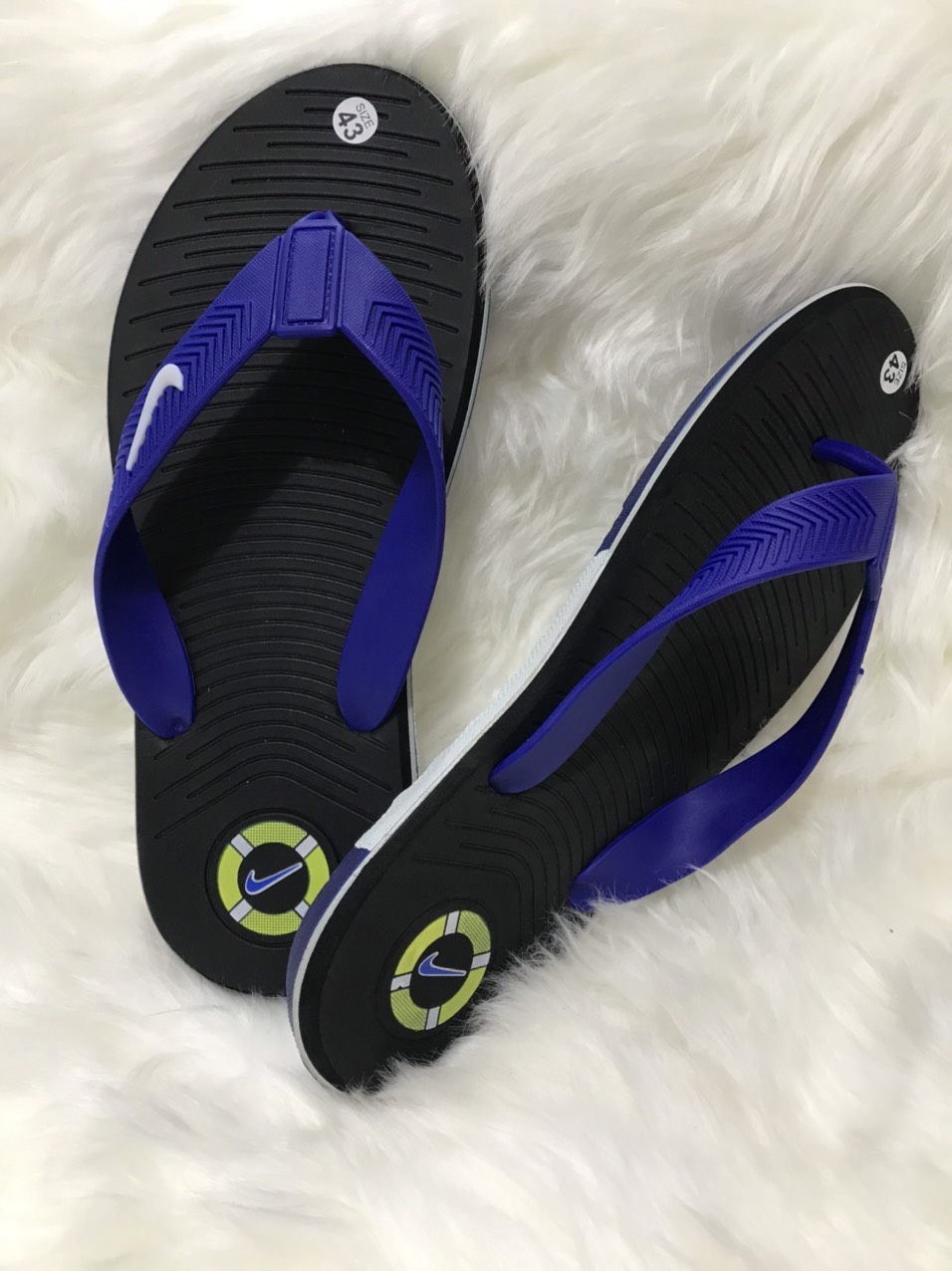 Similiar Thailand style solid rubber flat heel sandals men's flip flops-azago-Yoosoo