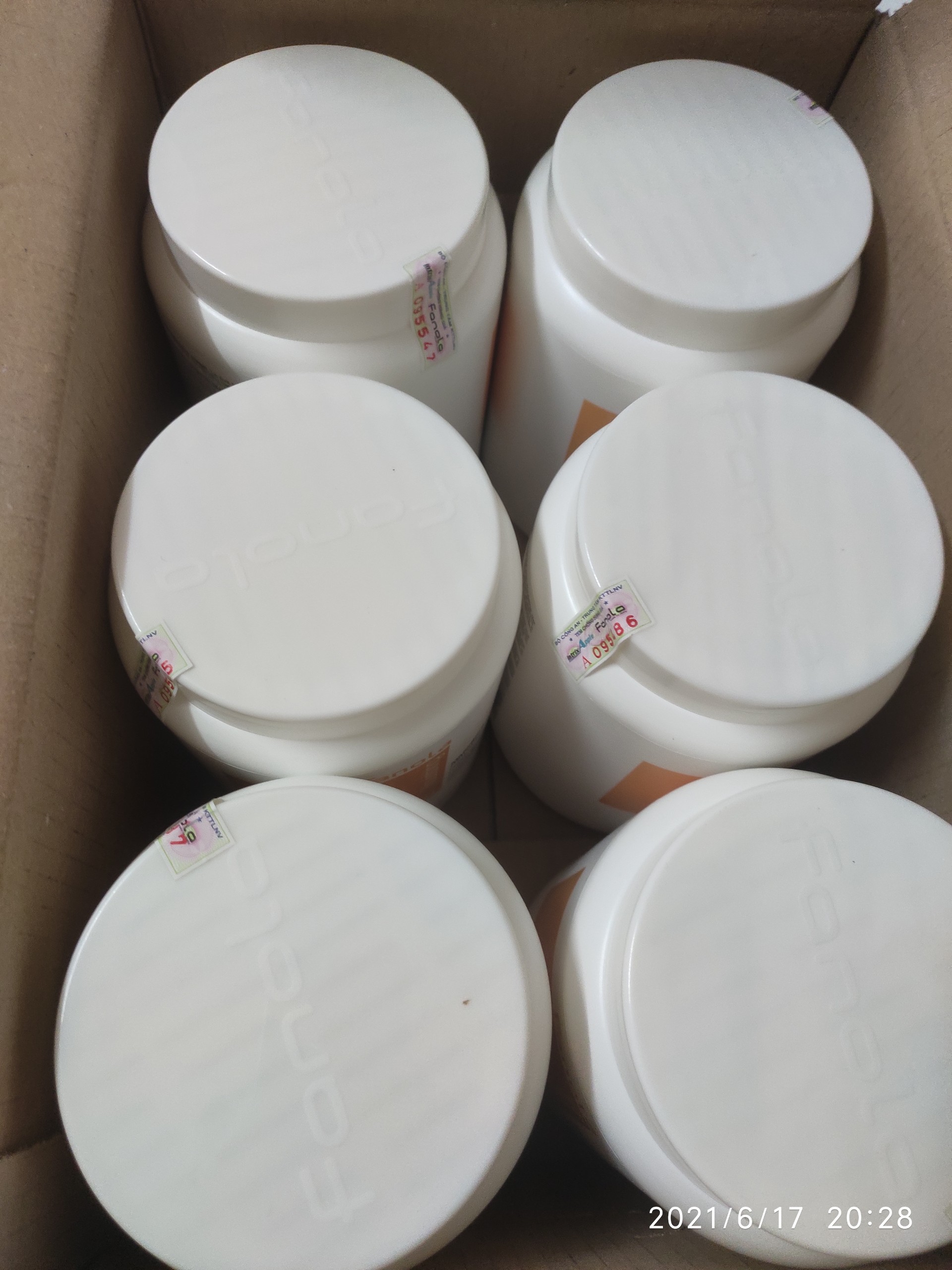 Mặt Nạ Ủ Tóc Fanola Phục Hồi Tóc Hư Tổn 1500ml