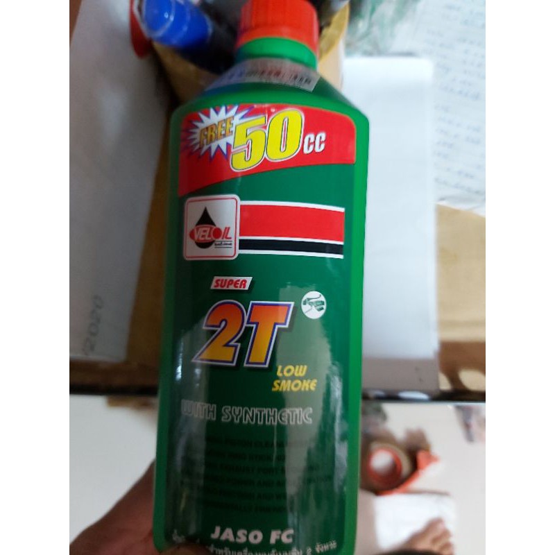 Nhớt 2 thì thái thơm 500ml có tặng thêm veloil