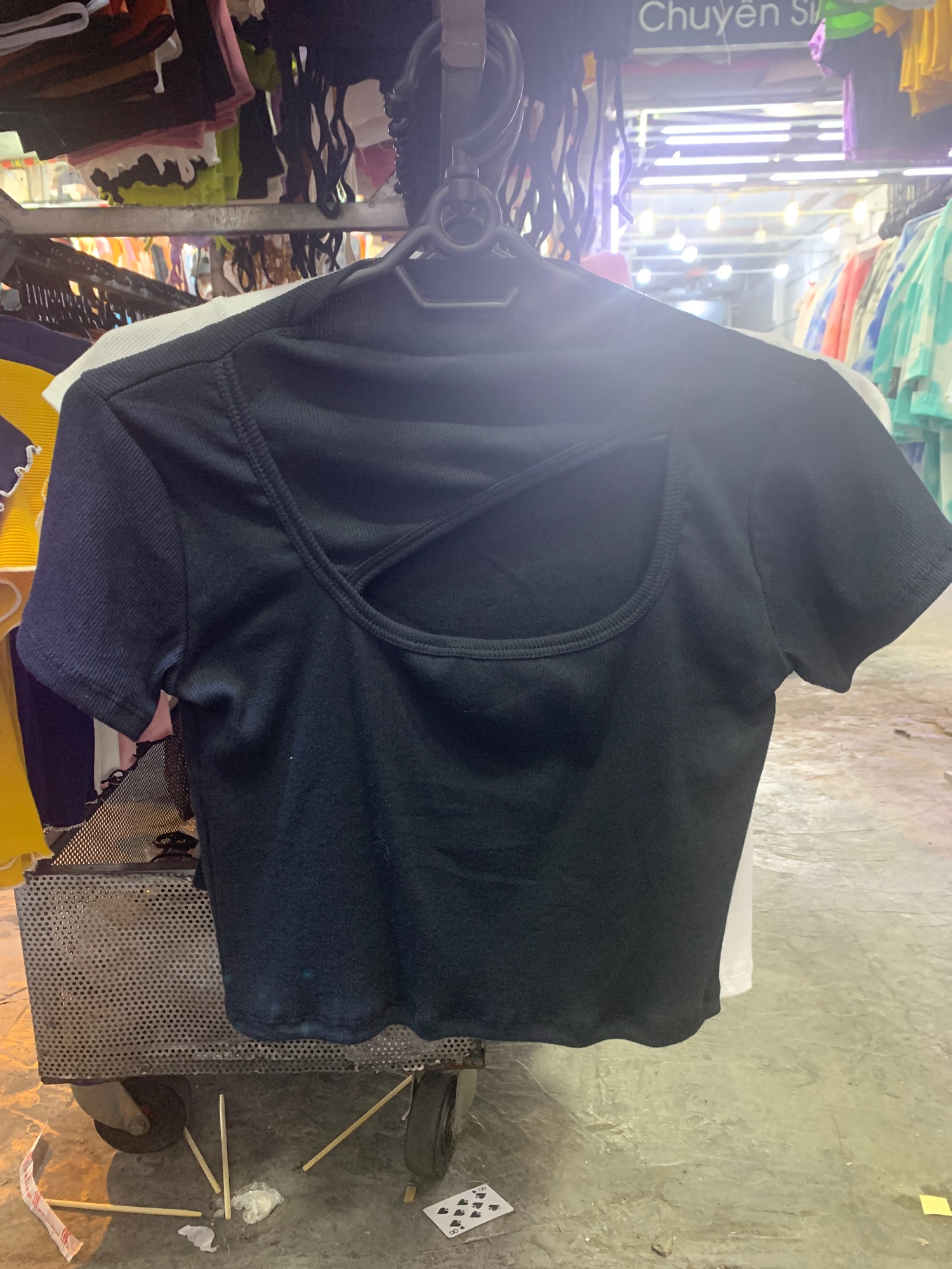 [HCM]Áo croptop khoét ngực ( kèm hình thật)