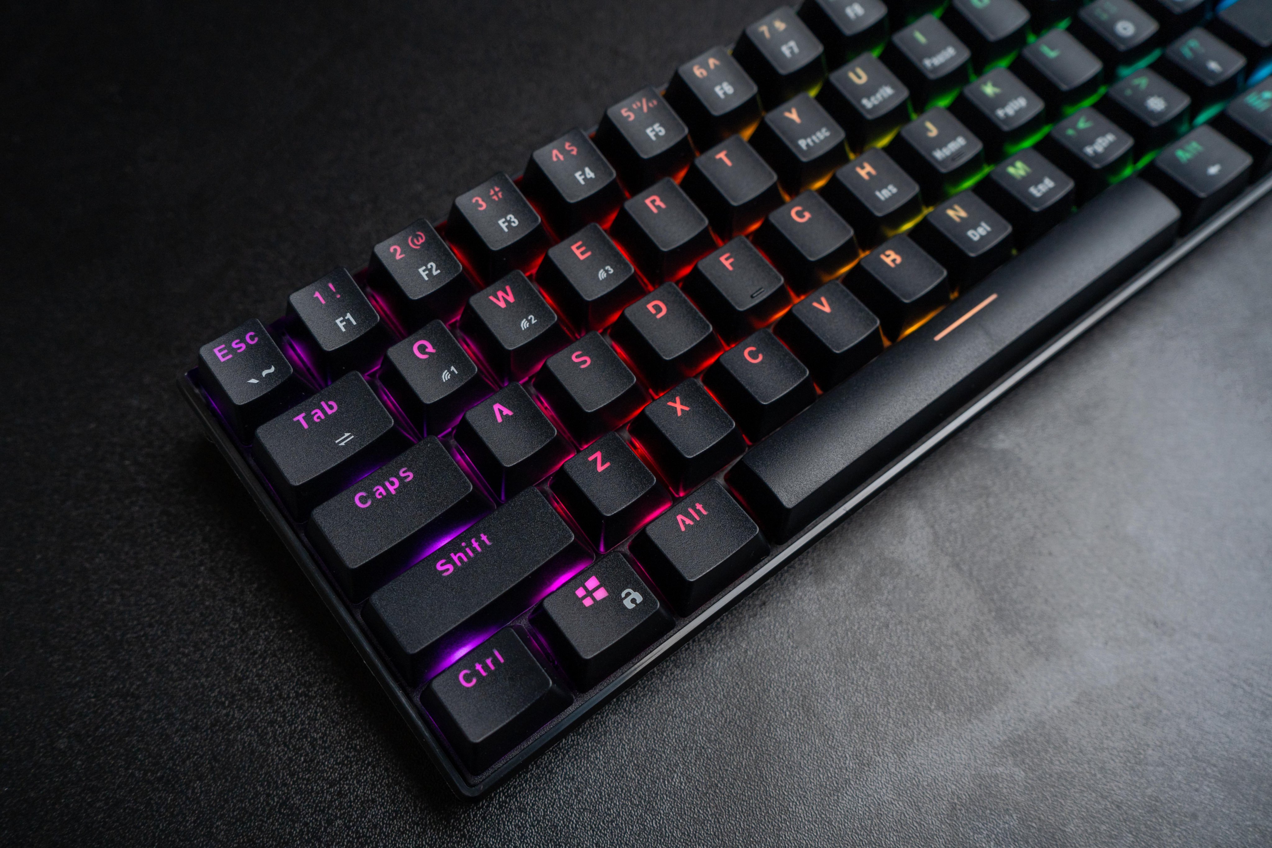 Bàn Phím Cơ Không Dây Blutooth E-DRA EK361W Led RGB - Brown Switch
