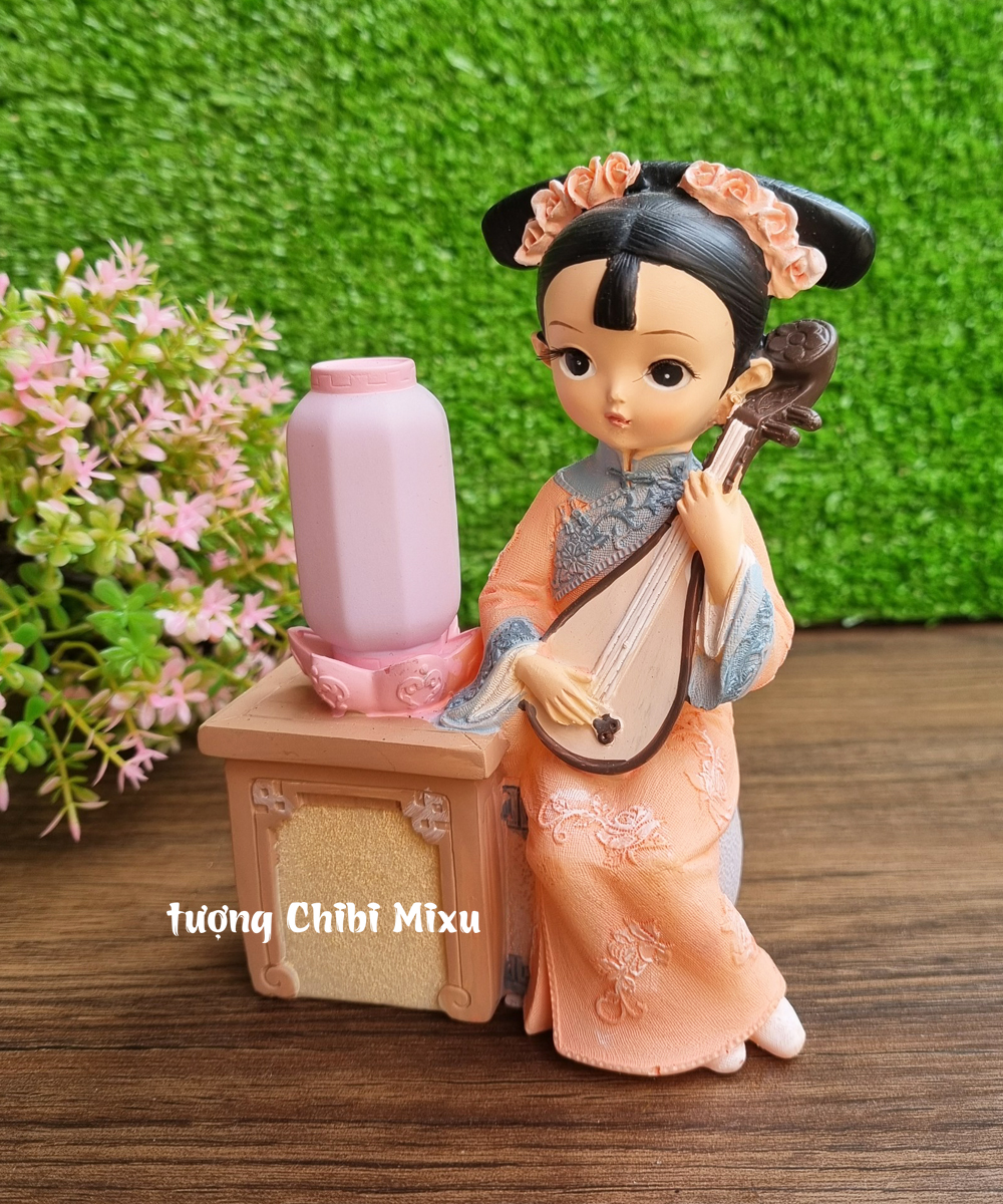 [HCM]Tượng thiếu nữ cổ trang ngồi đánh đàn dưới đèn
