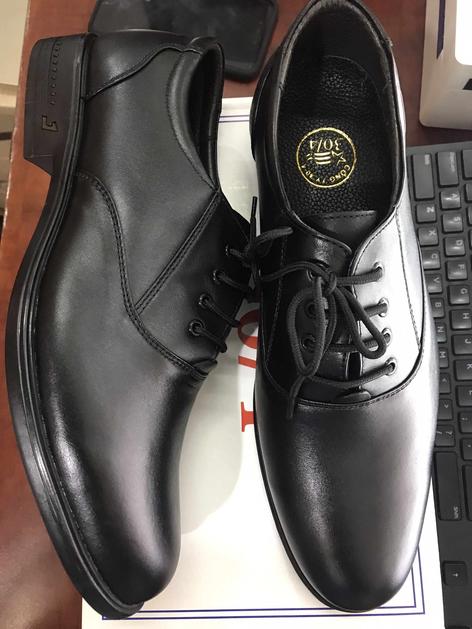 Men's Genuine Leather Office Shoes Lace-Up Style 407A
